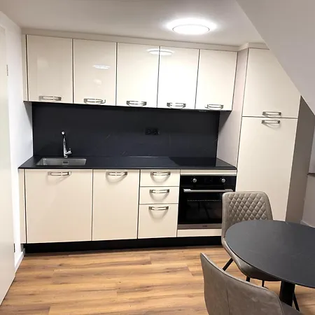 Rosenstrasse Apartment *